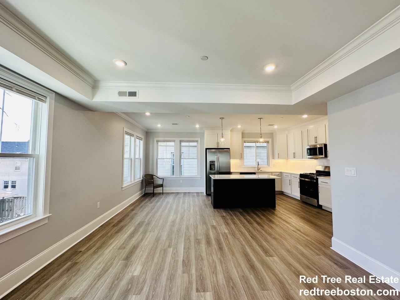 100 Brooks St #1 - Photo 3 of 31
