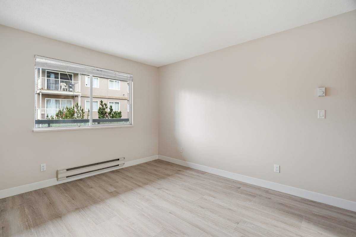1660 56 Street #420 - Photo 5 of 18