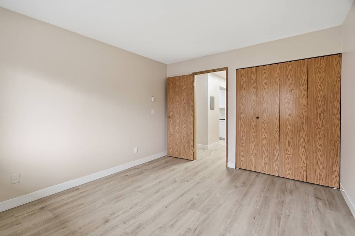 1660 56 Street #420 - Photo 6 of 18