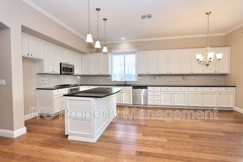 2040 San Esteban Cir - Photo 4 of 50