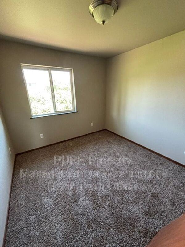 1980 Somerset St #104 - Photo 6 of 7