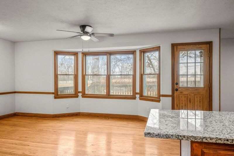 2145 S Todd Ave - Photo 6 of 33
