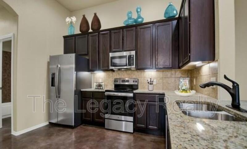 337 Emma Dr - Photo 3 of 13