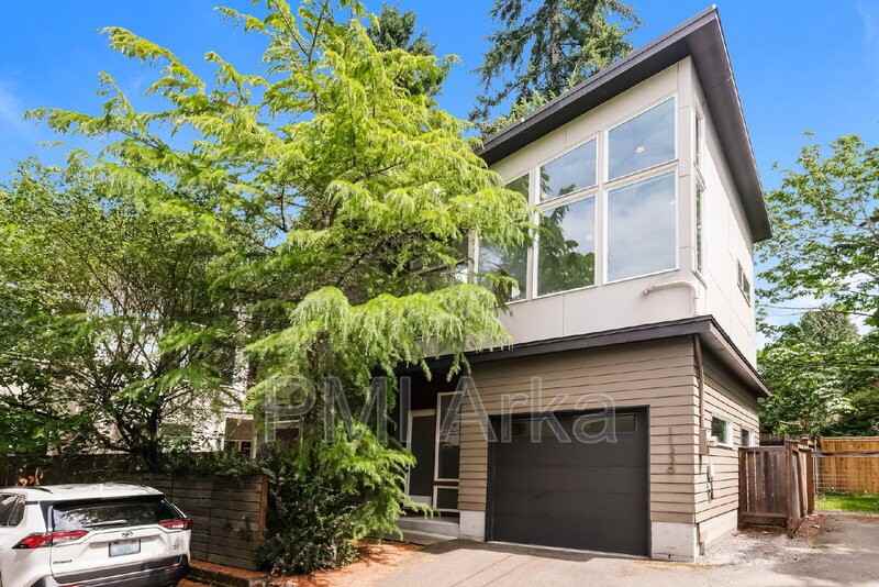 11336 40th Ave Ne