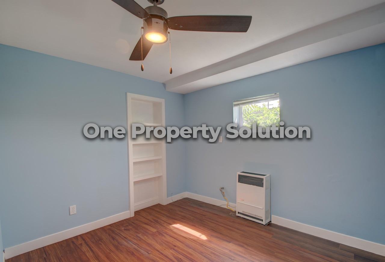 2728 161st Street (6111) - Photo 7 of 15