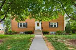 featured image of 130 S 29th St #5