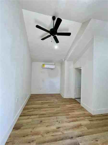 2107 Morrow Ave #B - Photo 2 of 8