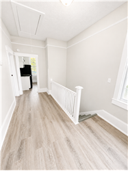 706 E 35th St - Photo 3 of 10