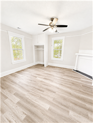 706 E 35th St - Photo 4 of 10