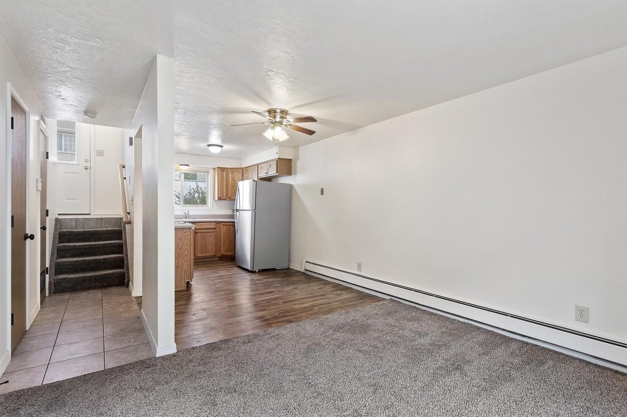 361 W Washington Terrace - Photo 3 of 30