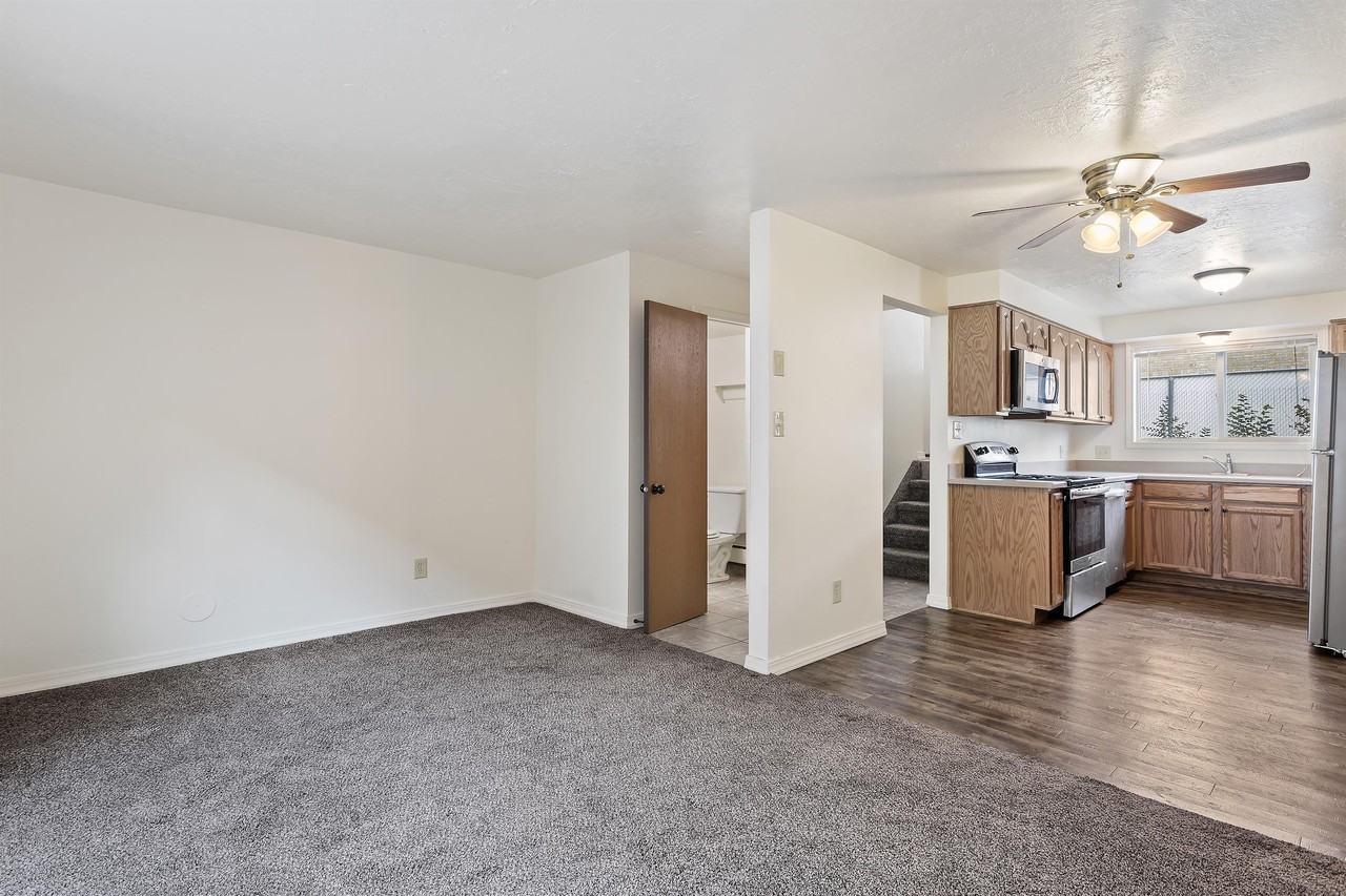 361 W Washington Terrace - Photo 4 of 30