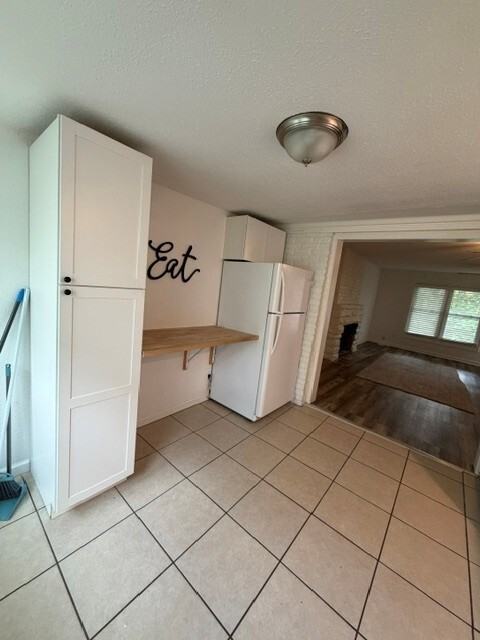 1311 Cynthia Drive - Photo 6 of 7