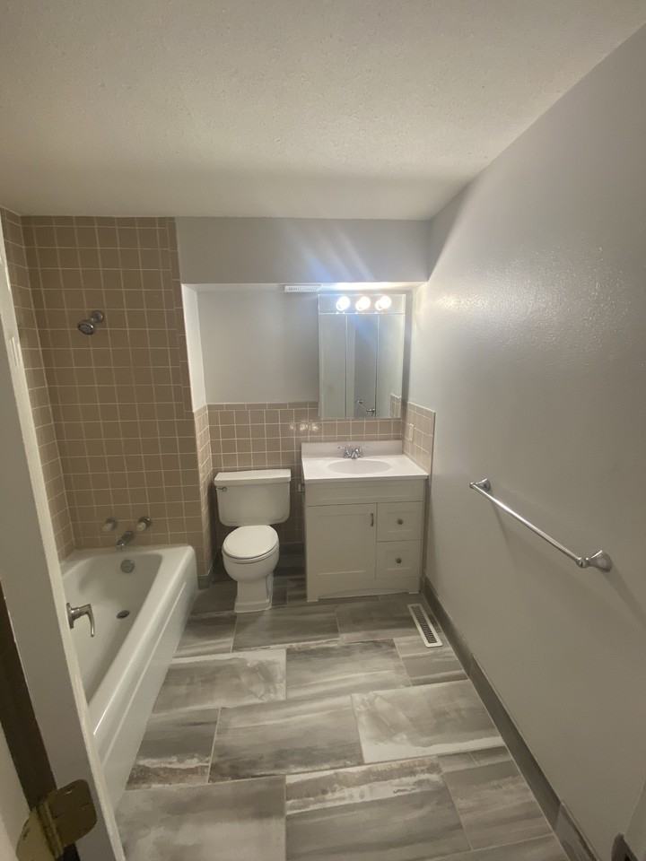 614 Ansborough Avenue - Photo 6 of 6