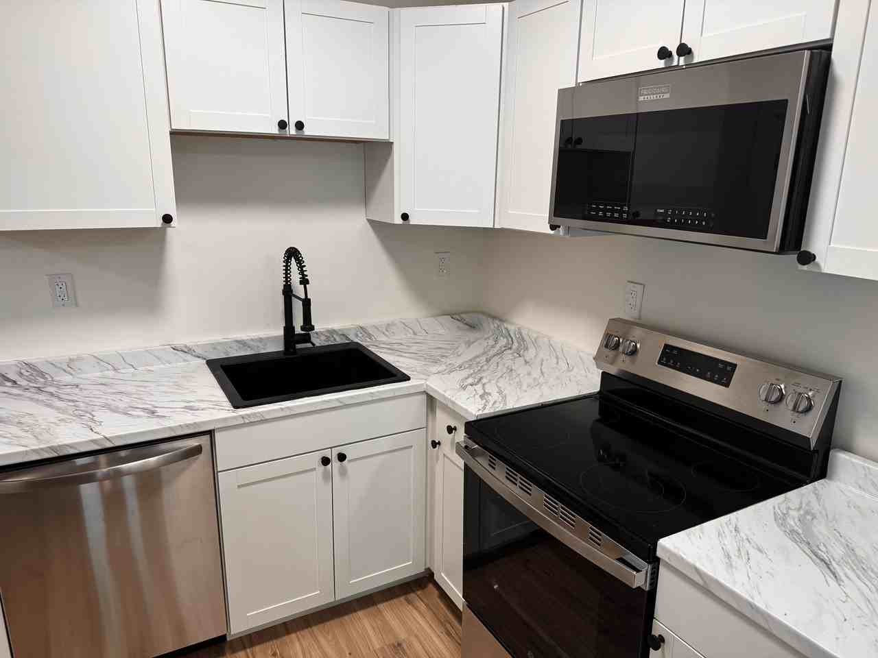 42 Johnston Avenue - Photo 4 of 10