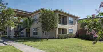 featured image of 2601 Sarah Ave