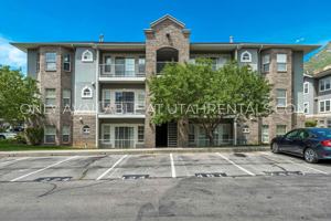 featured image of 392 N Seven Peaks Blvd #323MD