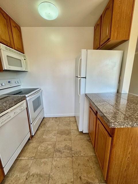 313 Camelback Road #8 - Photo 2 of 17