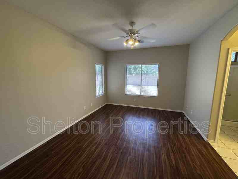 12913 W Corrine Dr - Photo 3 of 16