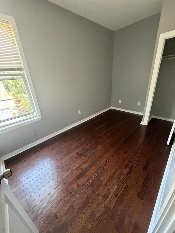 593 - 595 Winchester Avenue - Photo 6 of 7