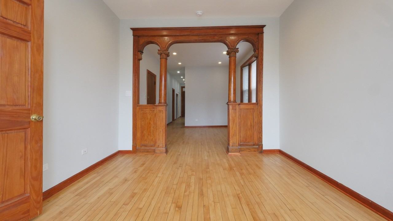 1424 N. Maplewood - Photo 6 of 17