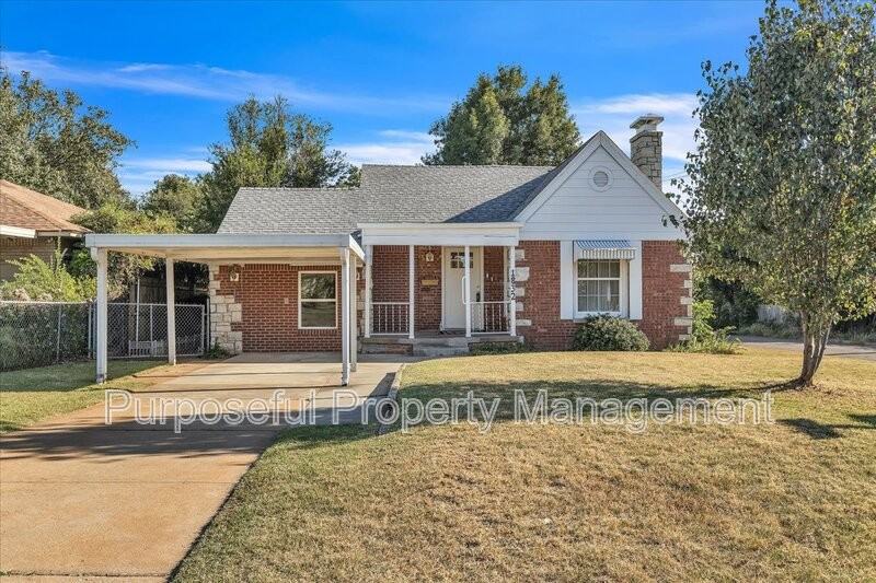 1832 Nw 34th St - Photo 2 of 45