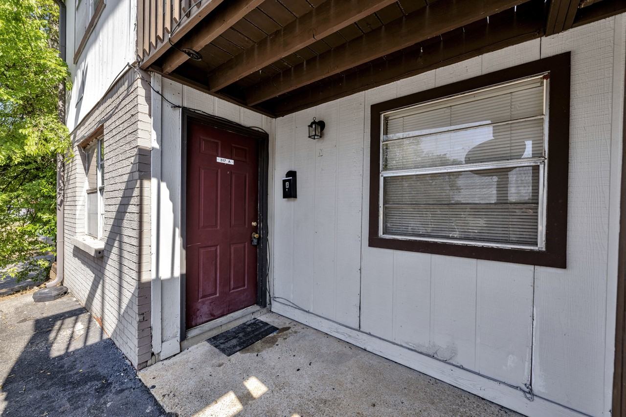 313 Beta Street South - Photo 6 of 20