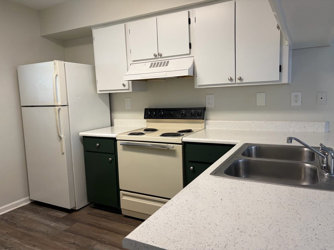 2348 Horne Avenue - Photo 6 of 14