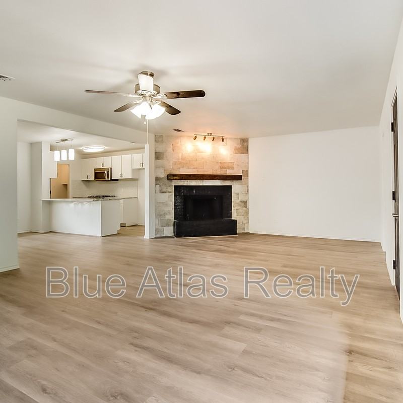 1329 E Windsor Dr - Photo 4 of 27
