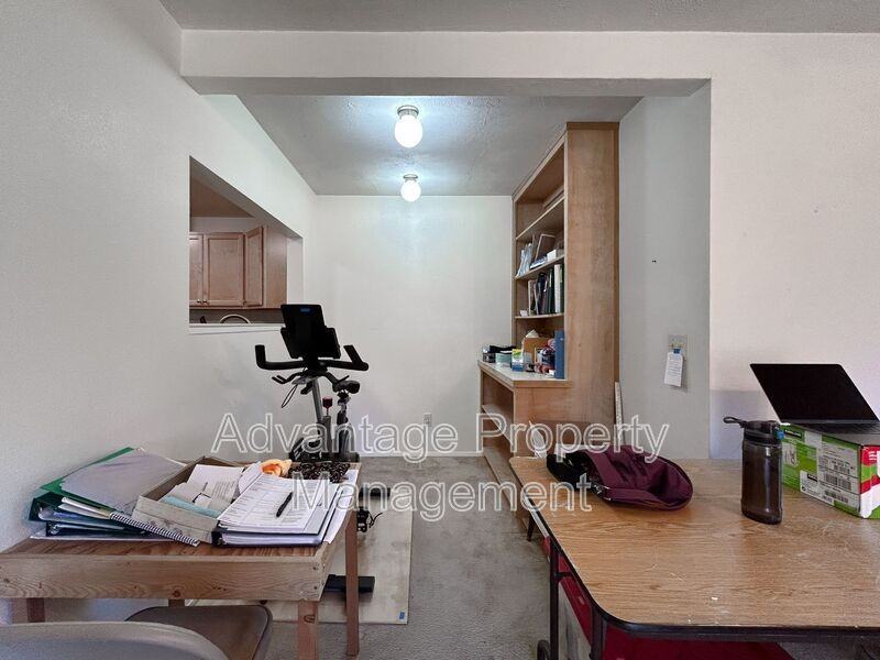 1745 Nw Garryanna St - Photo 6 of 24