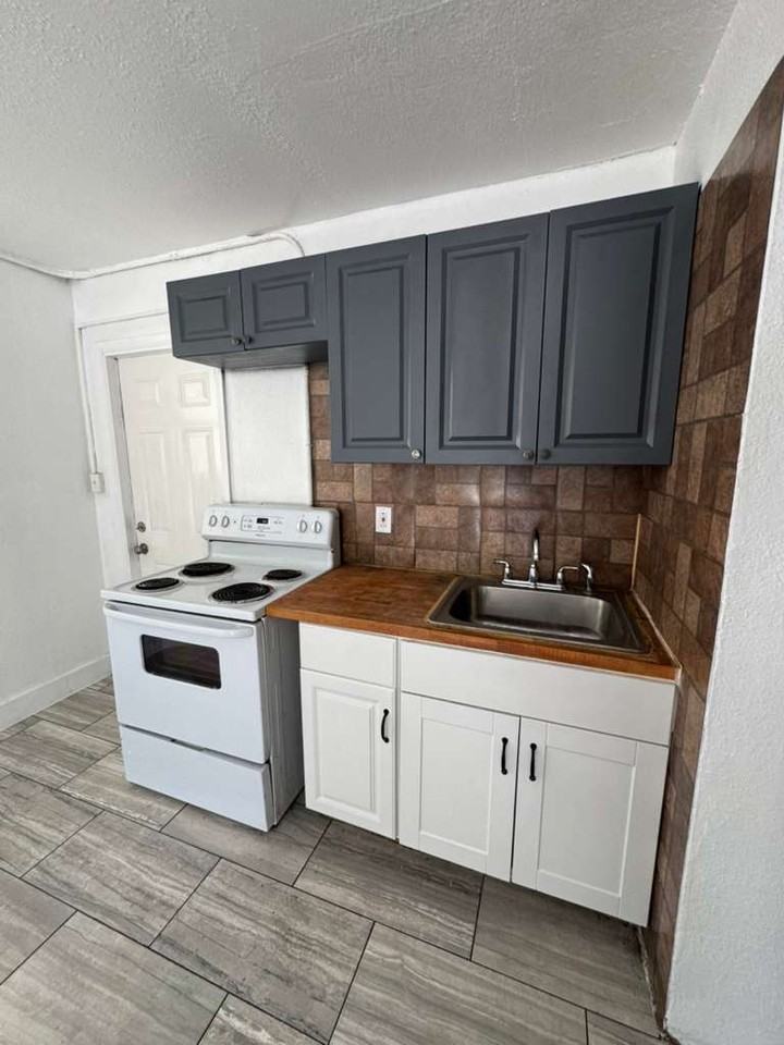 529 LUCY ST LLC - Photo 4 of 9