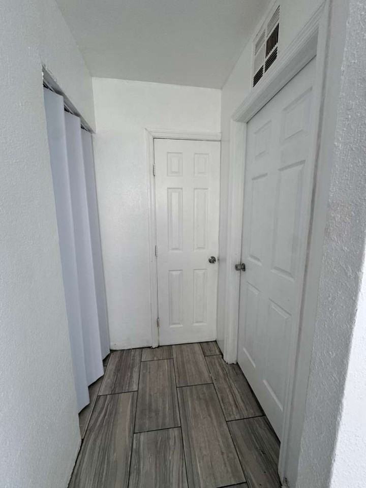 529 LUCY ST LLC - Photo 5 of 9