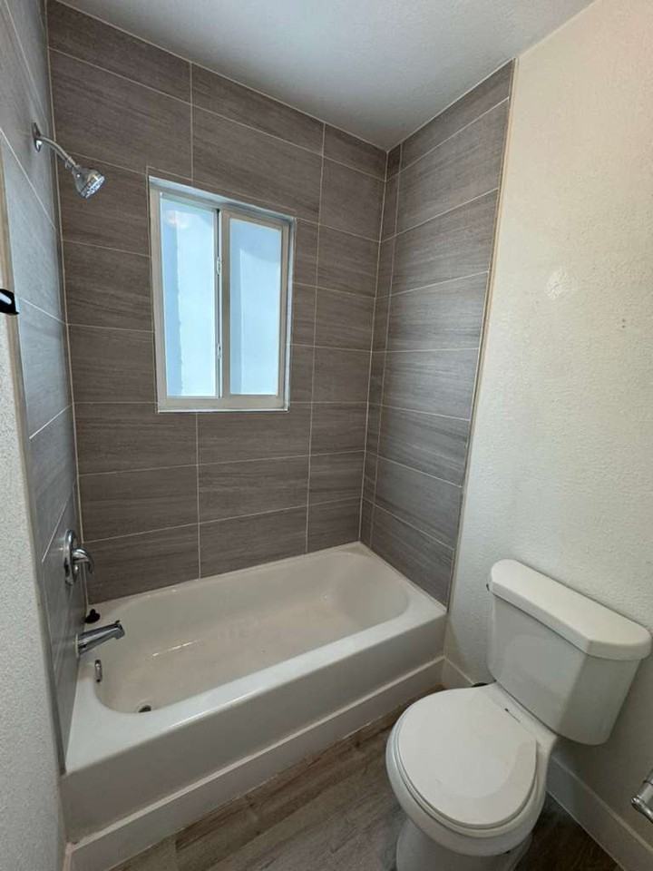 976 PALAZZO LLC - Photo 6 of 18