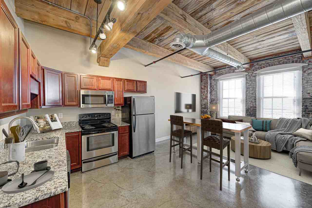 Harding Street Lofts - Photo 2 of 25