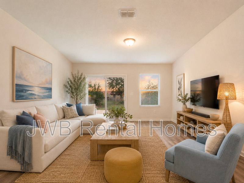 2815 Robert St - Photo 7 of 11