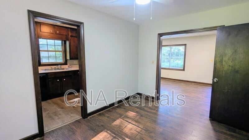 104 E Acres Dr Se - Photo 6 of 16
