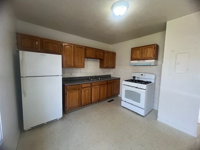 103-121 Mill Street - Photo 7 of 9