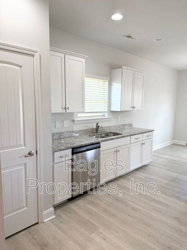 205 S Merganser Dr - Photo 6 of 15