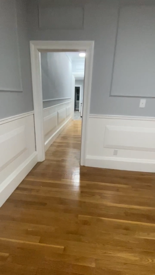 81 Centre St #2 - Photo 4 of 5
