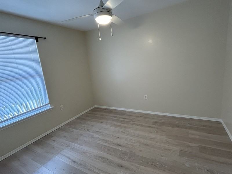 1635 W Neptune St - Photo 2 of 5