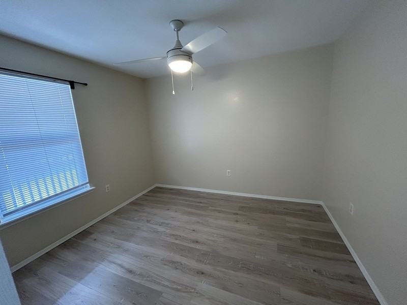 1635 W Neptune St - Photo 5 of 5