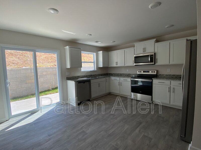 45 Hamrick Dr - Photo 2 of 25