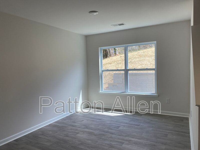 45 Hamrick Dr - Photo 6 of 25