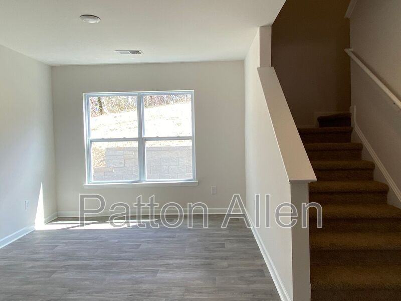 45 Hamrick Dr - Photo 7 of 25