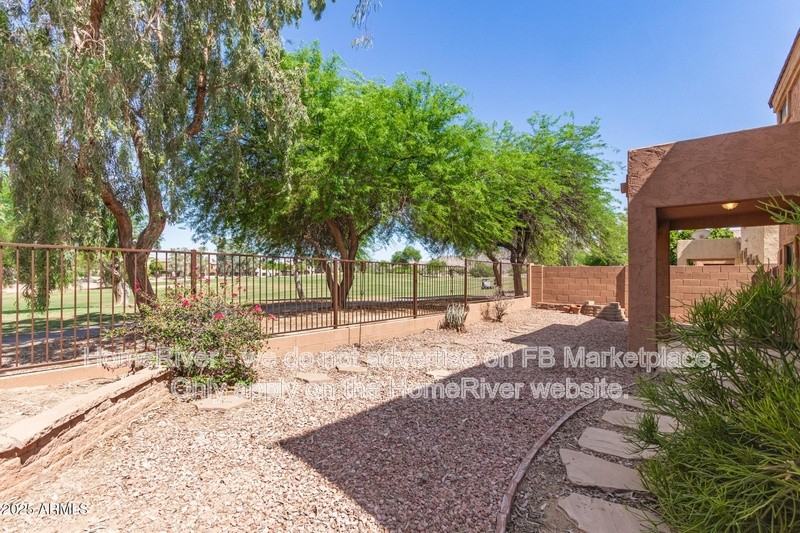 7029 S Golfside Ln - Photo 6 of 38