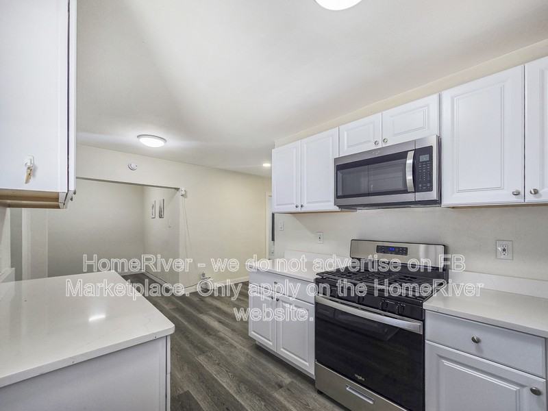 1339 E Glenrosa Ave - Photo 3 of 19