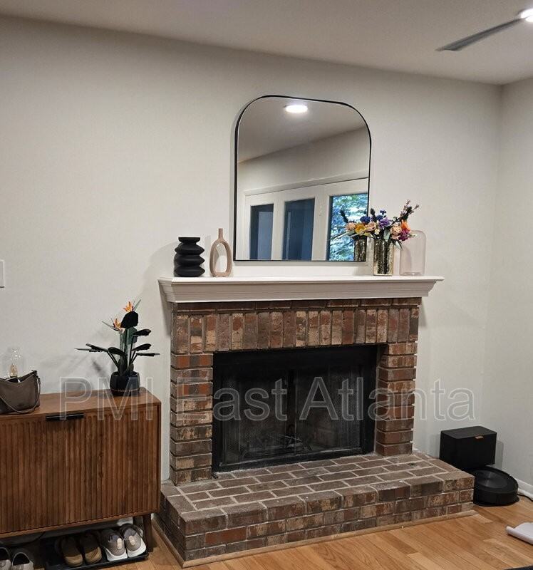 512 Tuxworth Cir - Photo 4 of 14