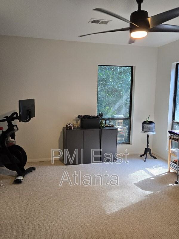 512 Tuxworth Cir - Photo 7 of 14