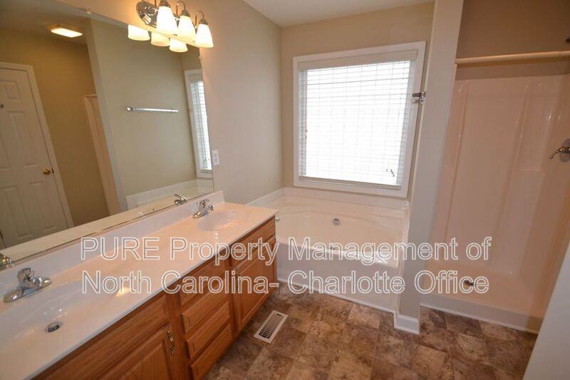 121 Sedge Meadow Dr - Photo 7 of 10