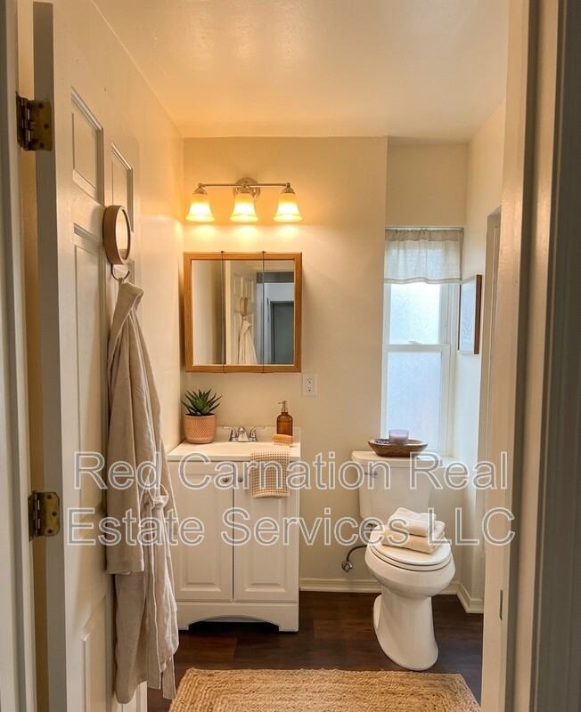 1434 Antoinette Ave - Photo 3 of 5