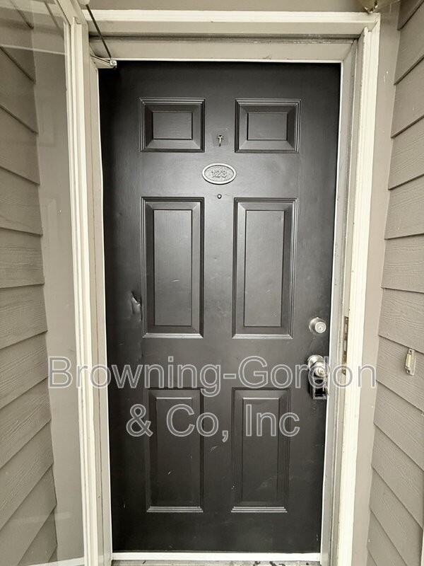 123 W End Pl - Photo 2 of 16